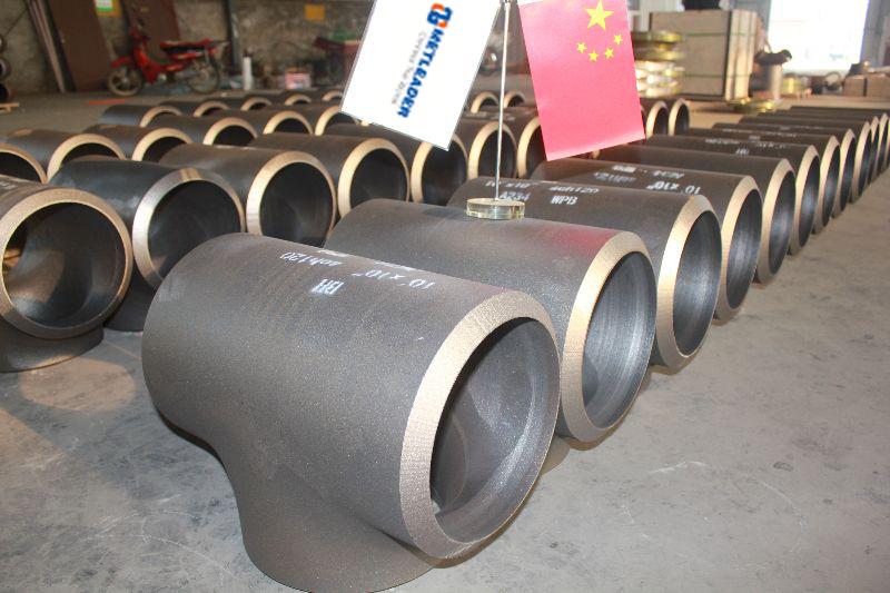 Carbon steel pipe tee fitting