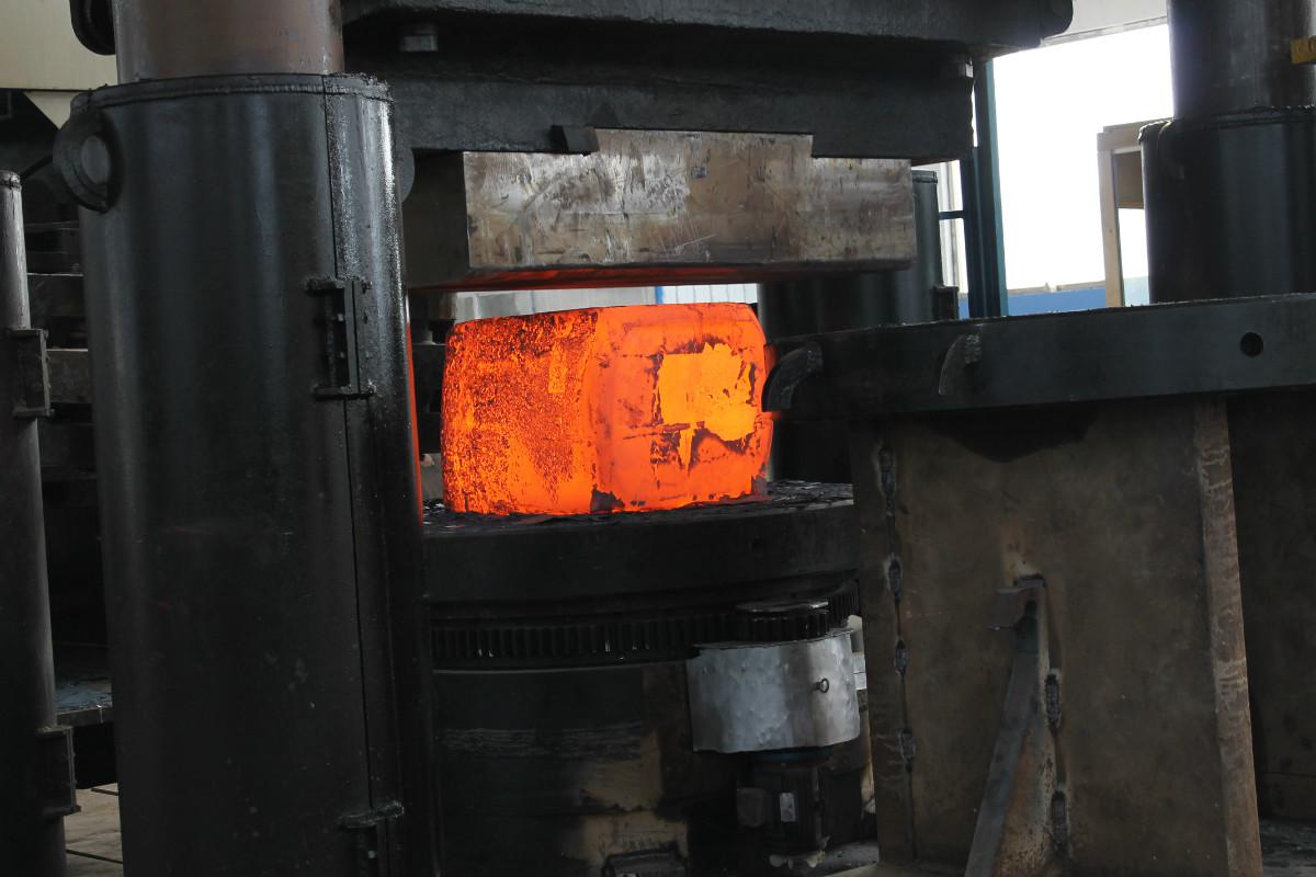 Why do forging flanges need heat treatment