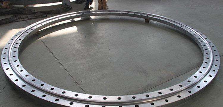 Measurement steps for large flanges